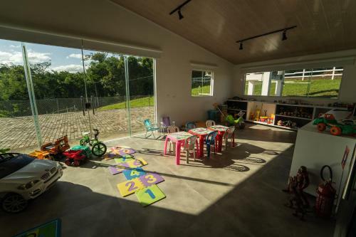 Hostal Vit�ria Da Serra Pousada