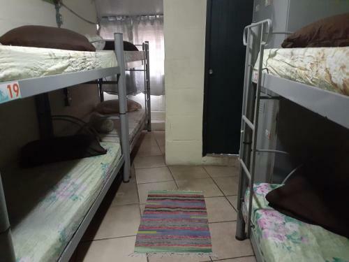 Hotel Hostel Vila Vr