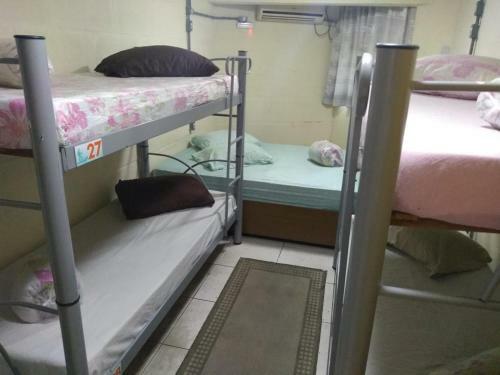 Hotel Hostel Vila Vr