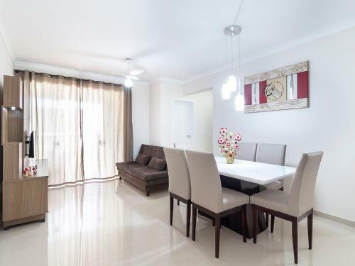 Apartamento 02 Dormit�rios Para 6 Pessoas Em Bombas