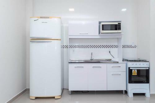 Aluguel Apartamento Studio 21 Monoamb 4 Pessoas Bombas Sc