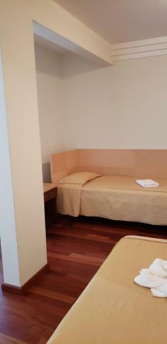 Ilha Da Gal� Tourist Hotel