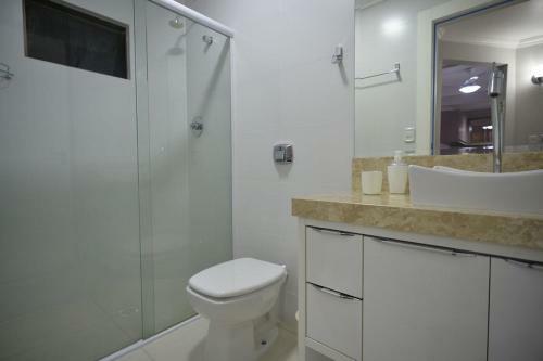 Apartamento L050 - Edif�cio Shangril� 102
