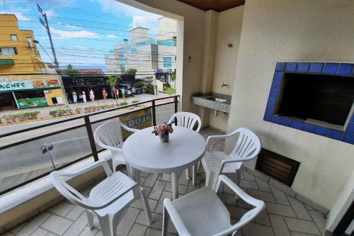 Apartamento Cod 203 Edif�cio Larissa Bombas