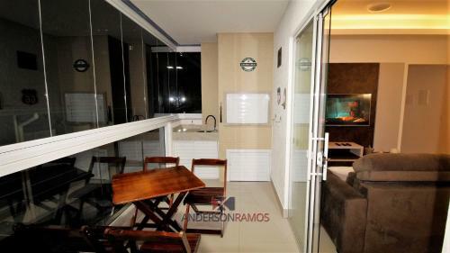 1073 - Apartamento Para Loca��o No Centro de Bombinhas