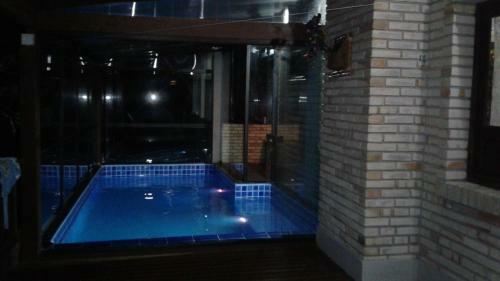 Casa No Morro 650m Do Mar Com Piscina Aquecimento Solar