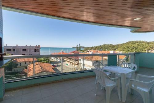 Aluguel Apartamento 3 Quartos Vista Mar Bombas Sc