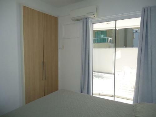 Apartamento Cod 225 Edif�cio Raio De Luar Bombas