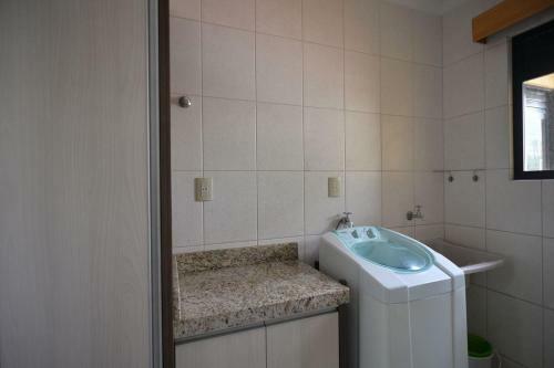 Apartamento L083 - Residencial Flor Da Manh� 304