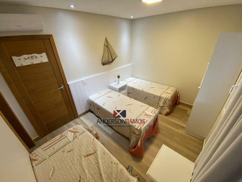 1083 - Apartamento Com Vista Para O Mar Em Bombinhas