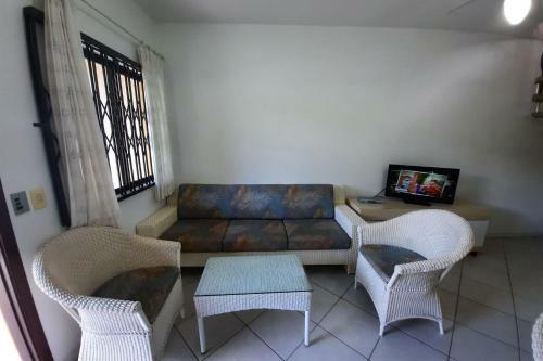 Apartamento Cod 068c Residencial Belo Mar Bombas