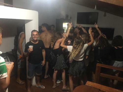 Piratas Do Morro Pousada E Hostel