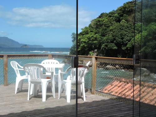 Hostal Pousada Guaru�a