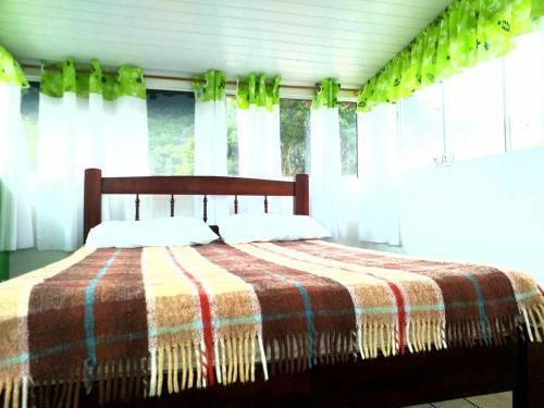 Hostal Pousada Guaru�a