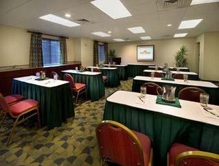 Hotel Hawthorn Suites Of Naples