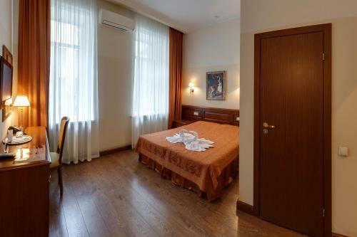 Dom Vyazemskoy Business Hotel