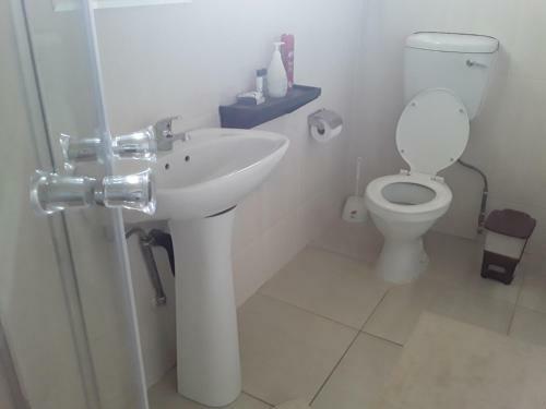 Bed & Breakfast Rest & Digest