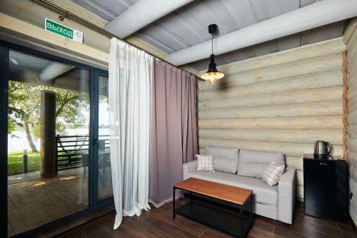Braslaw Lakes Hotel
