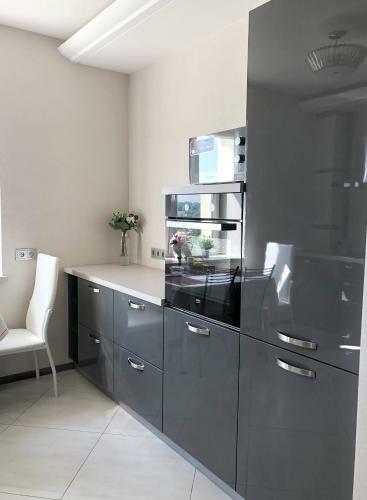 Apartment Near The Forest