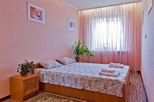 Apartment On Nezavisimosti 56