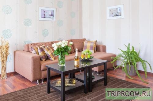 Apartment On Nezavisimosti 56