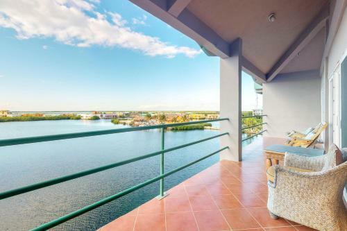 Apartamento Suite H301 @ Mara Laguna