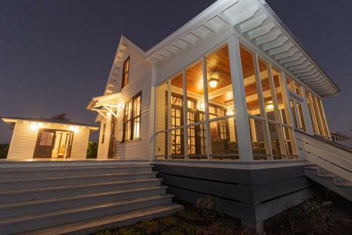 White Cottage Home