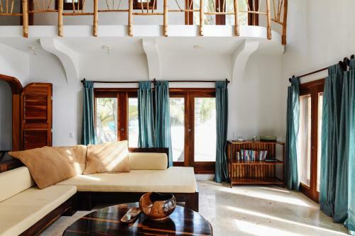 Hotel Matachica Beach Resort And Spa