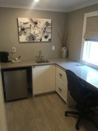 Hotel Somerset Lakeside Resort