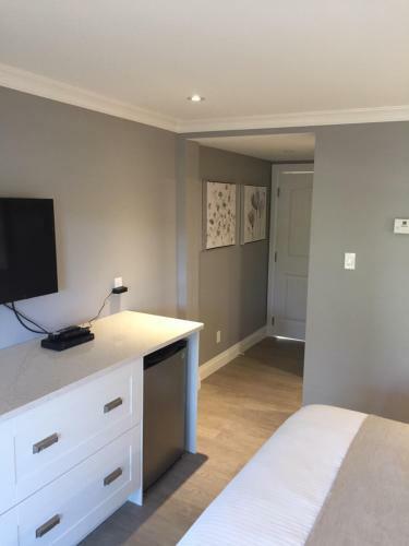 Hotel Somerset Lakeside Resort