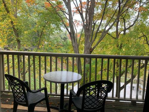 Hotel Inn At The Falls