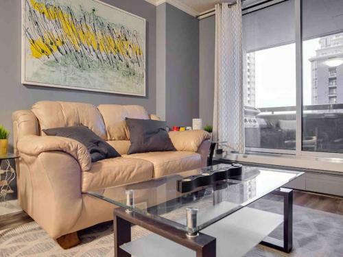 Cozy And Central Dt Home W Gym Coffee Parking Bbq
