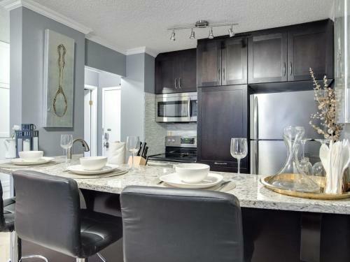 Cozy And Central Dt Home W Gym Coffee Parking Bbq