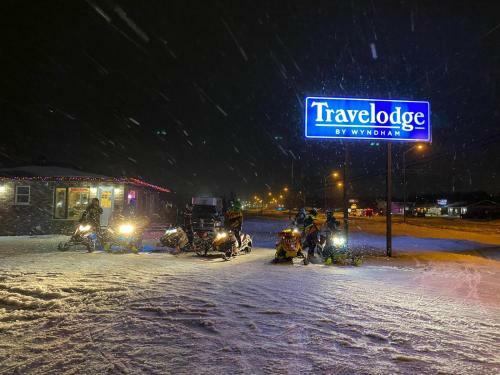 Hotel Travelodge By Wyndham Cochrane
