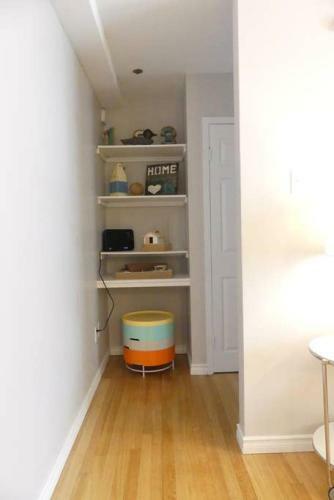 Central & Quiet Apartment