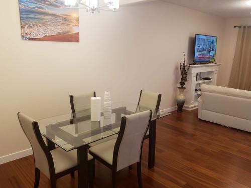 Stylish Heritage Apt For Long Stays - 3br With Jacuzzi