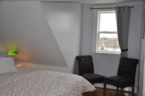 Clothesline B&B In Hubbards Cove