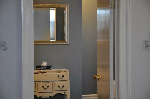 Clothesline B&B In Hubbards Cove