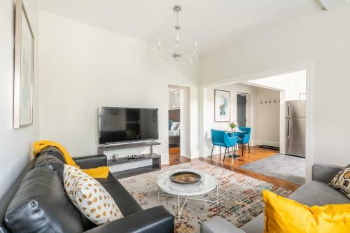 Stunning 1br - Boutique Apartment - Prime Location!