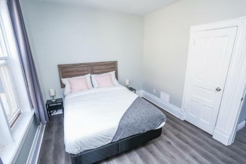 Cozy Apartments In Kitchener