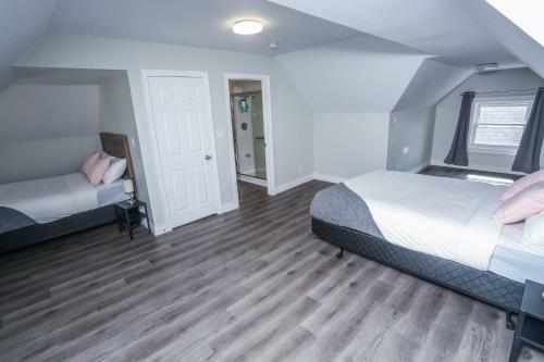 Cozy Apartments In Kitchener