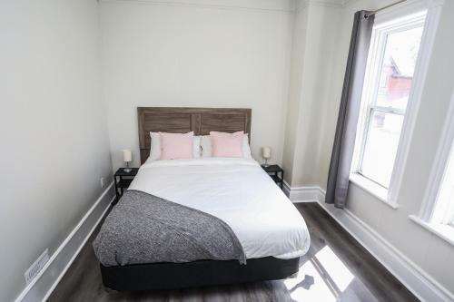 Cozy Apartments In Kitchener