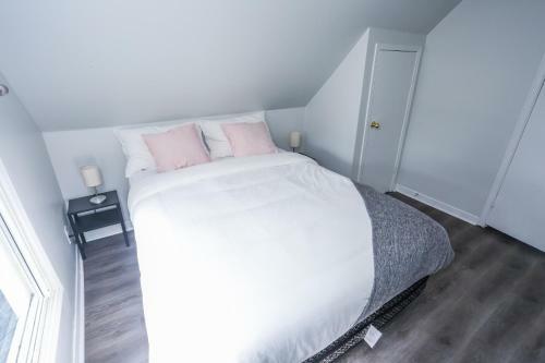 Cozy Apartments In Kitchener