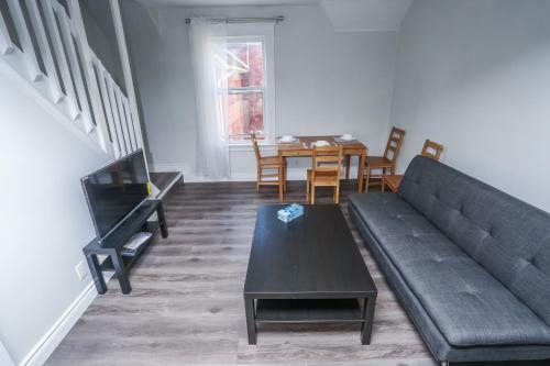 Cozy Apartments In Kitchener