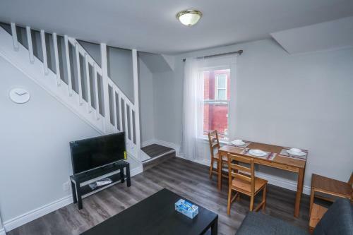 Cozy Apartments In Kitchener