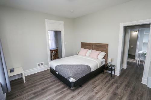 Cozy Apartments In Kitchener