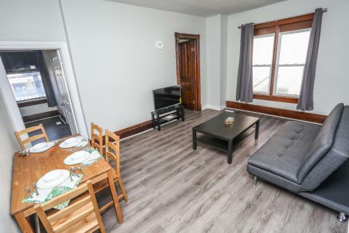 Cozy Apartments In Kitchener