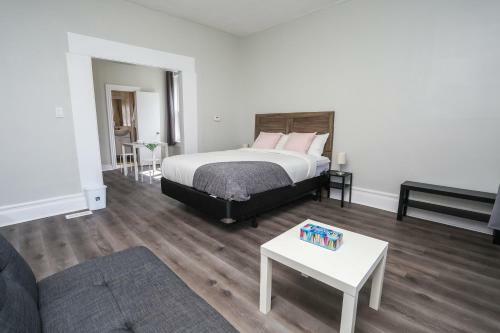 Cozy Apartments In Kitchener