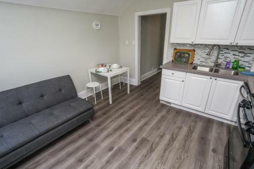 Cozy Apartments In Kitchener