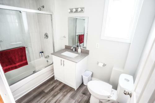 Cozy Apartments In Kitchener